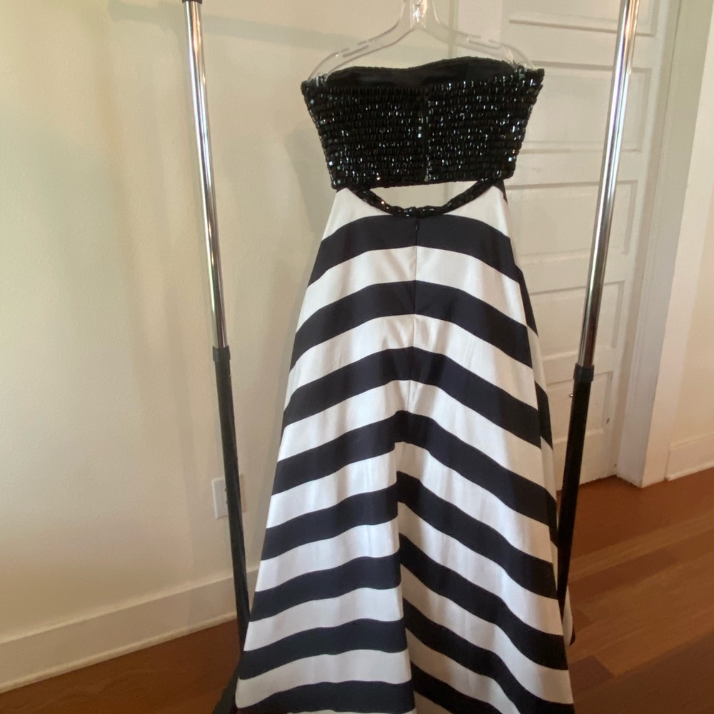 Sherri Hill Black and White Evening Two-Piece Dress - Picture 2 of 4